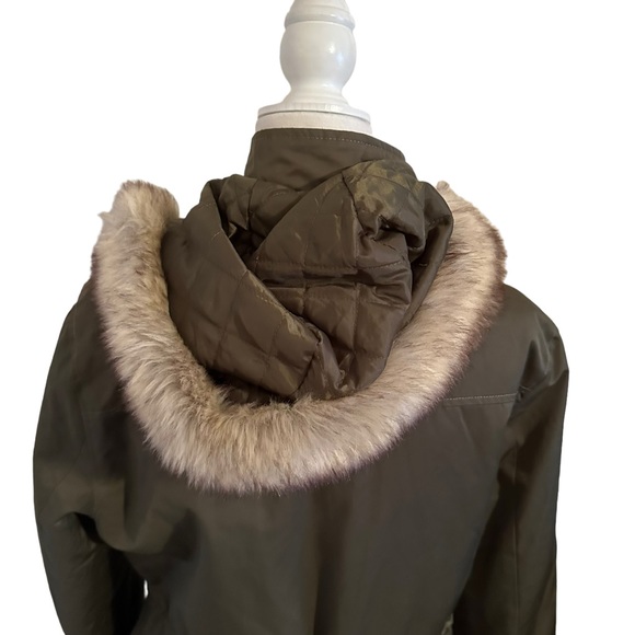 Banana Republic Army Green Parka Coat With Fur Hood - Picture 6 of 10